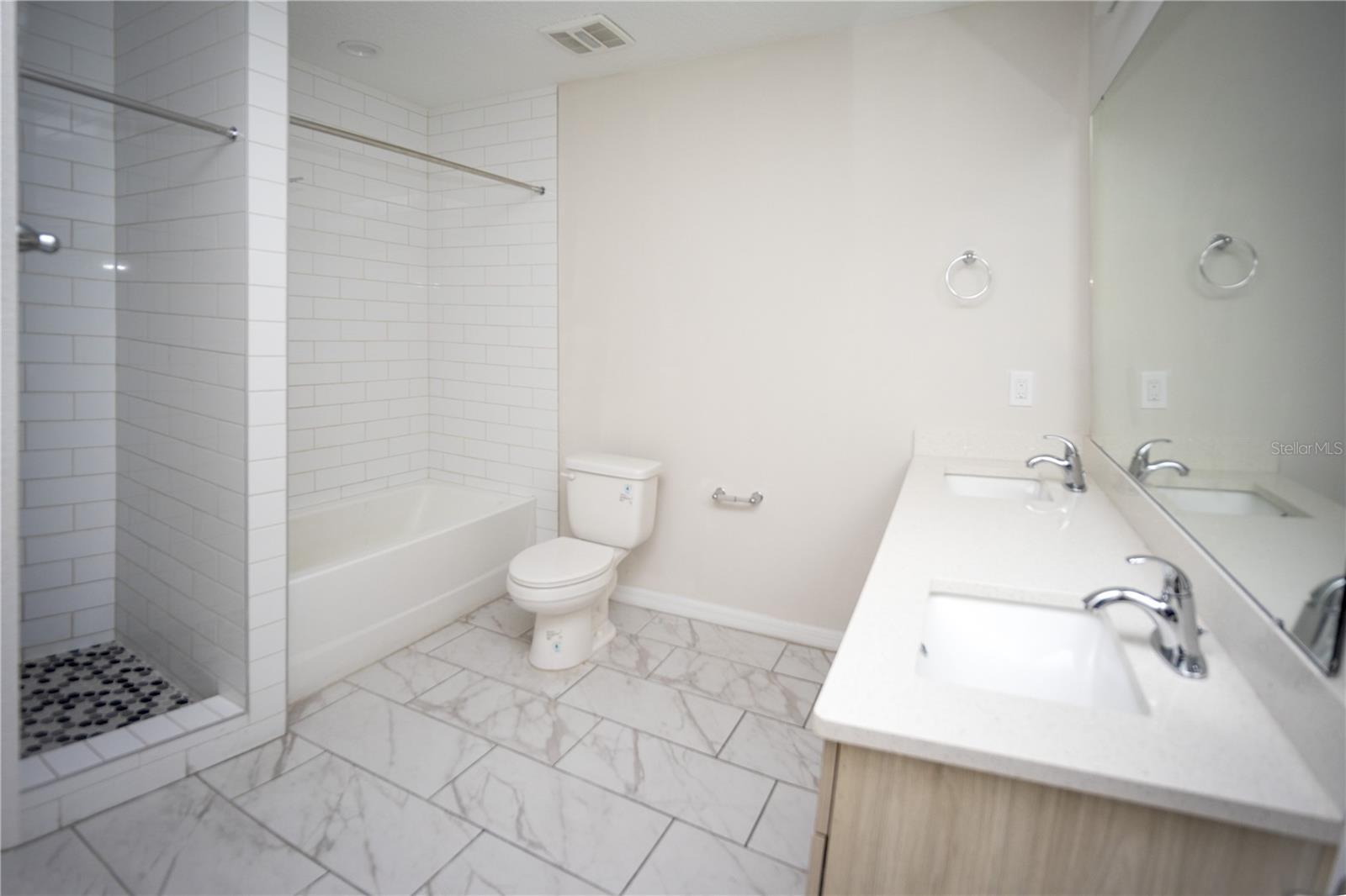 DIMORA PARK CONDO - Residential Lease