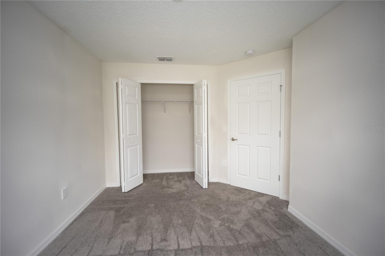 DIMORA PARK CONDO - Residential Lease