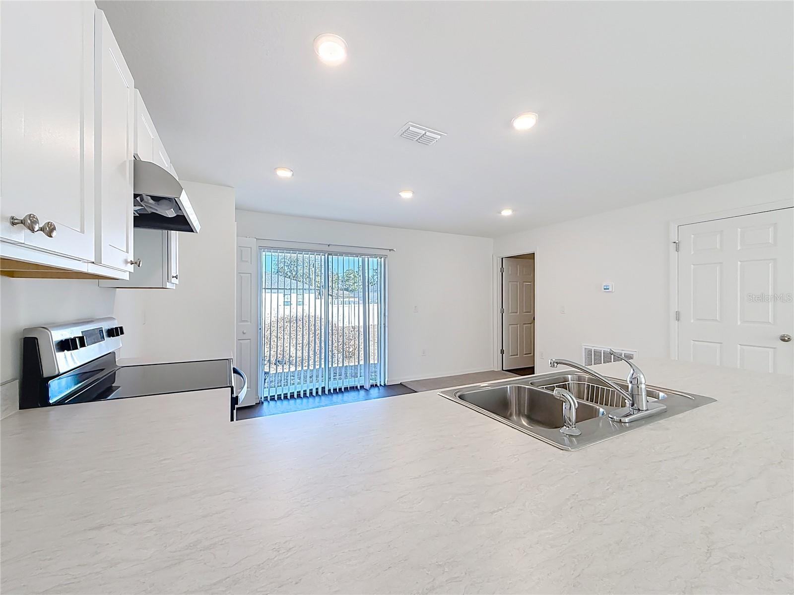 MARION OAKS UN SIX - Residential