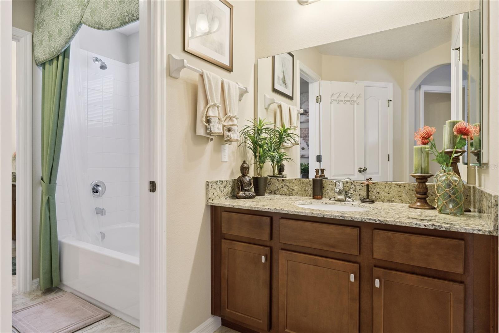 RESERVE AT CARRIAGE POINTE - Residential