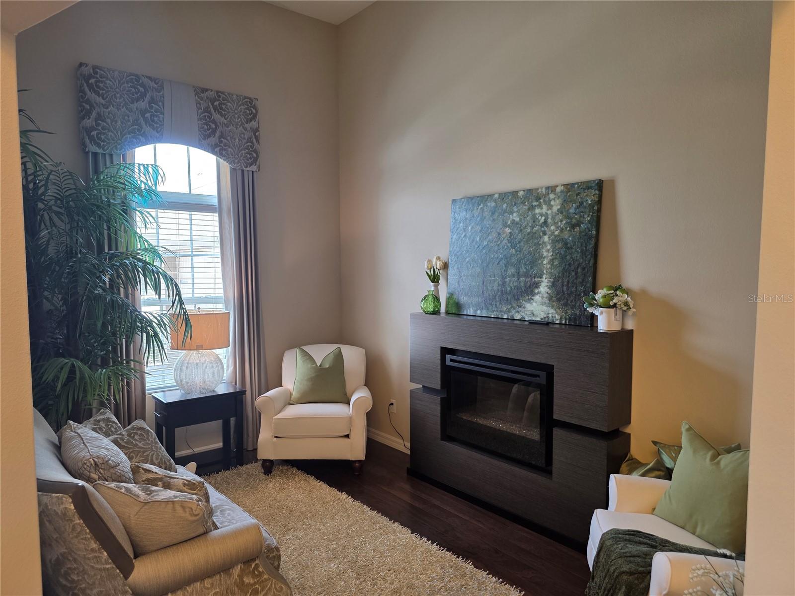 RESERVE AT CARRIAGE POINTE - Residential