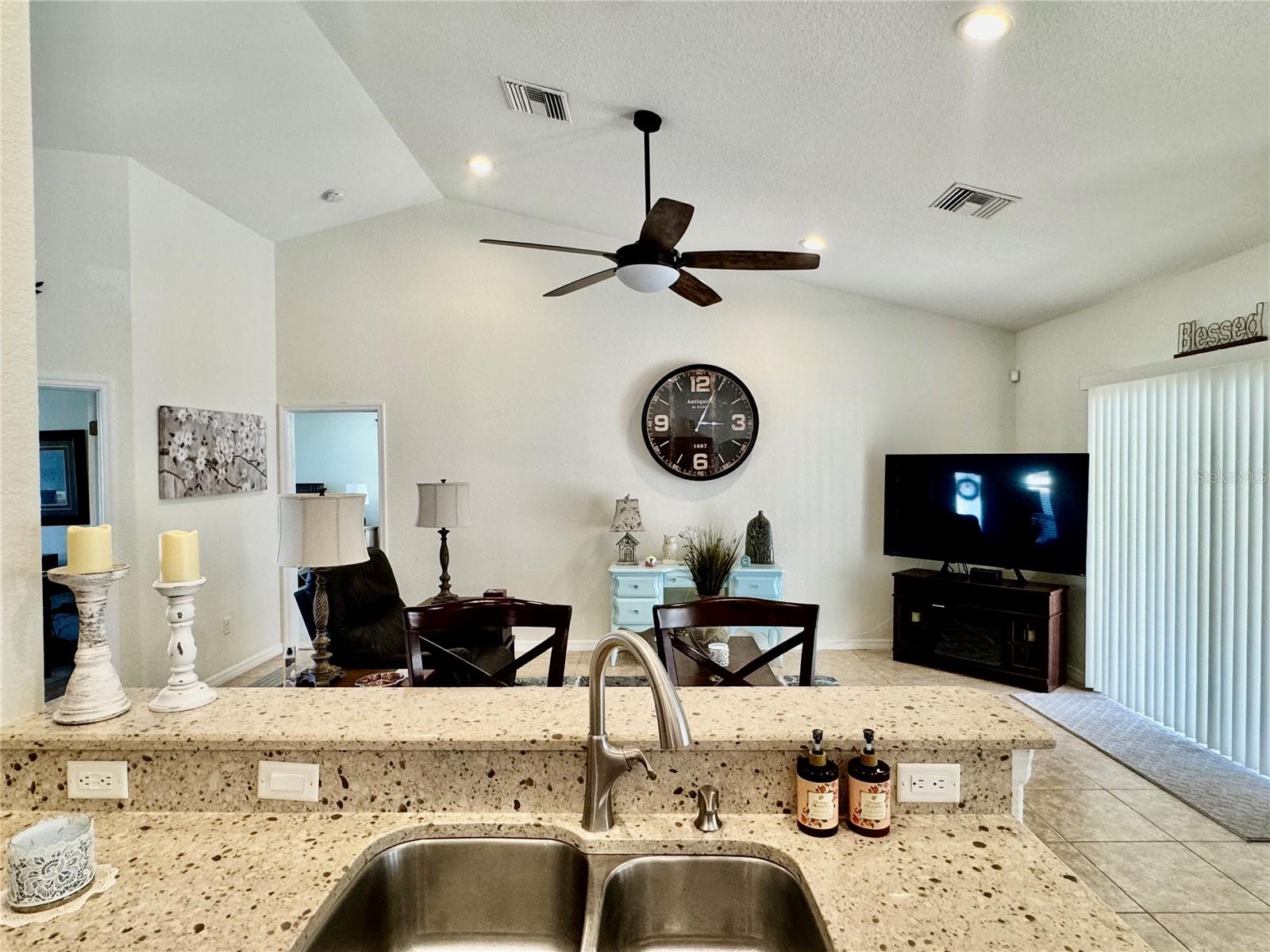 AMBER WOODS PH III - Residential