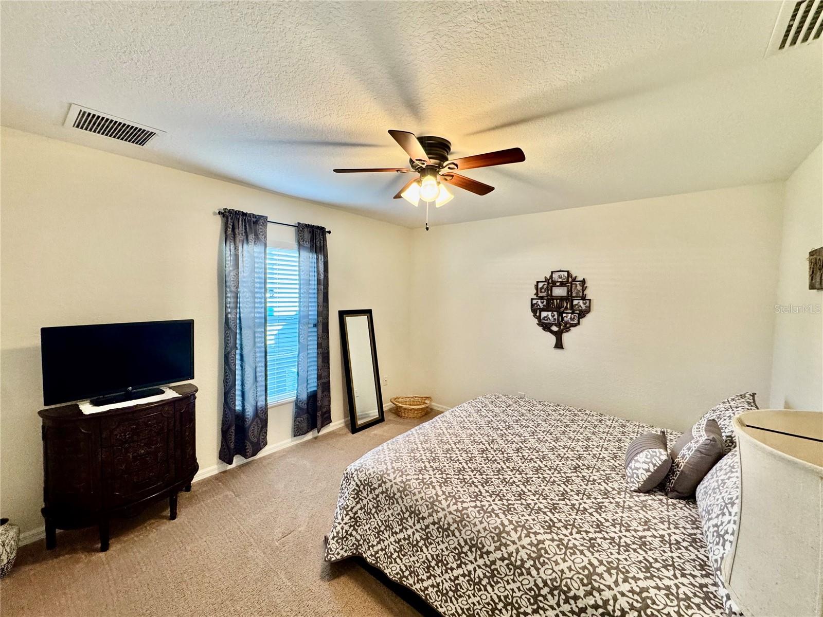 AMBER WOODS PH III - Residential