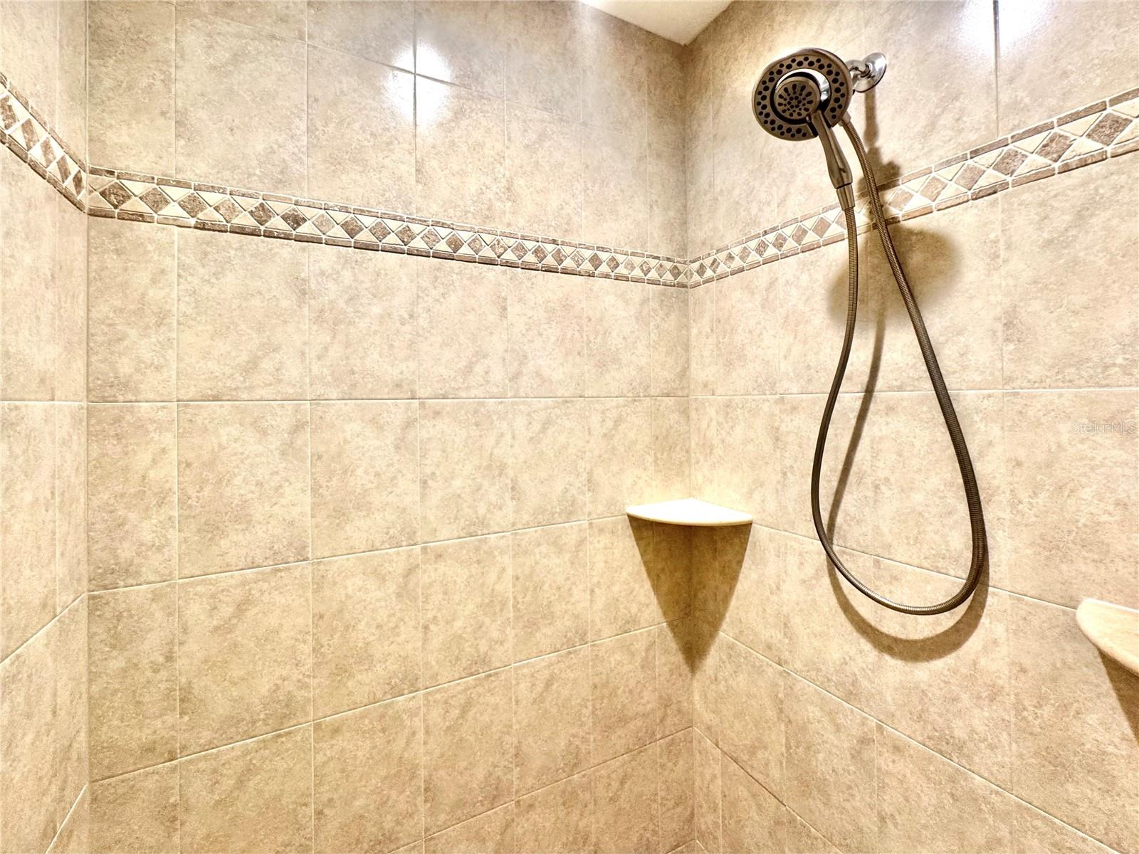 AMBER WOODS PH III - Residential