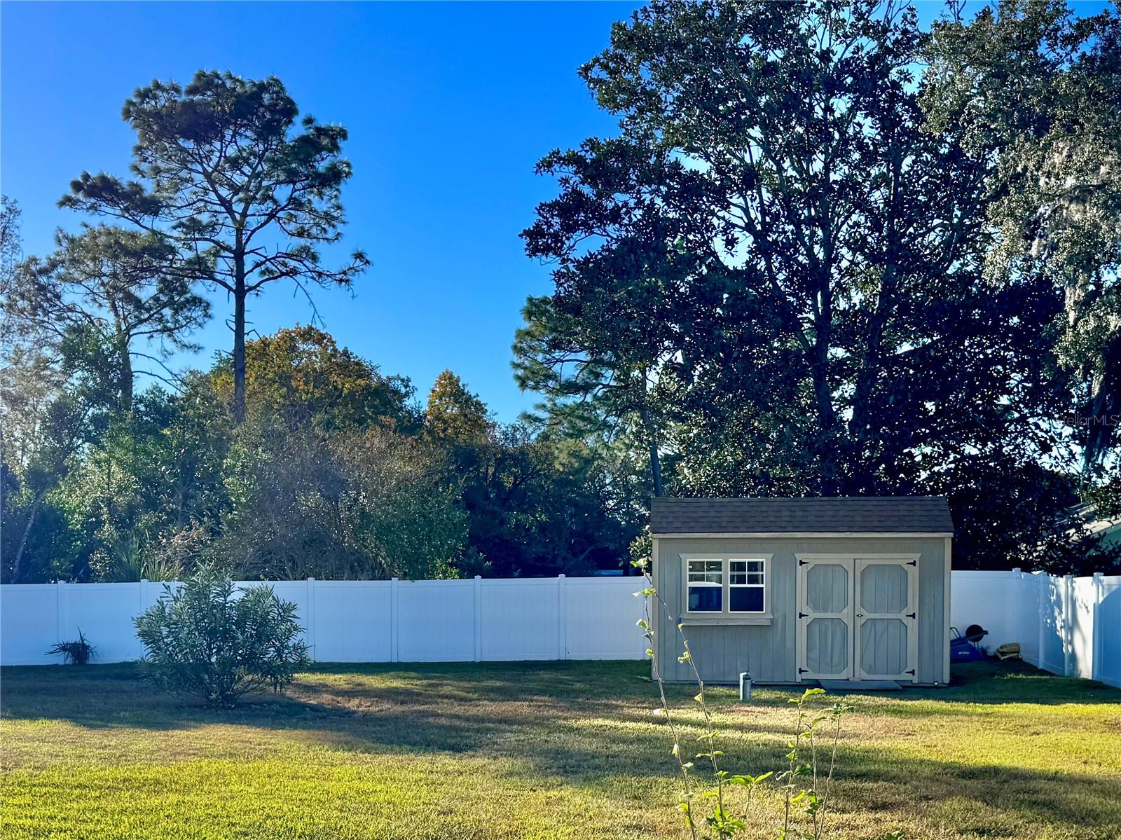 AMBER WOODS PH III - Residential