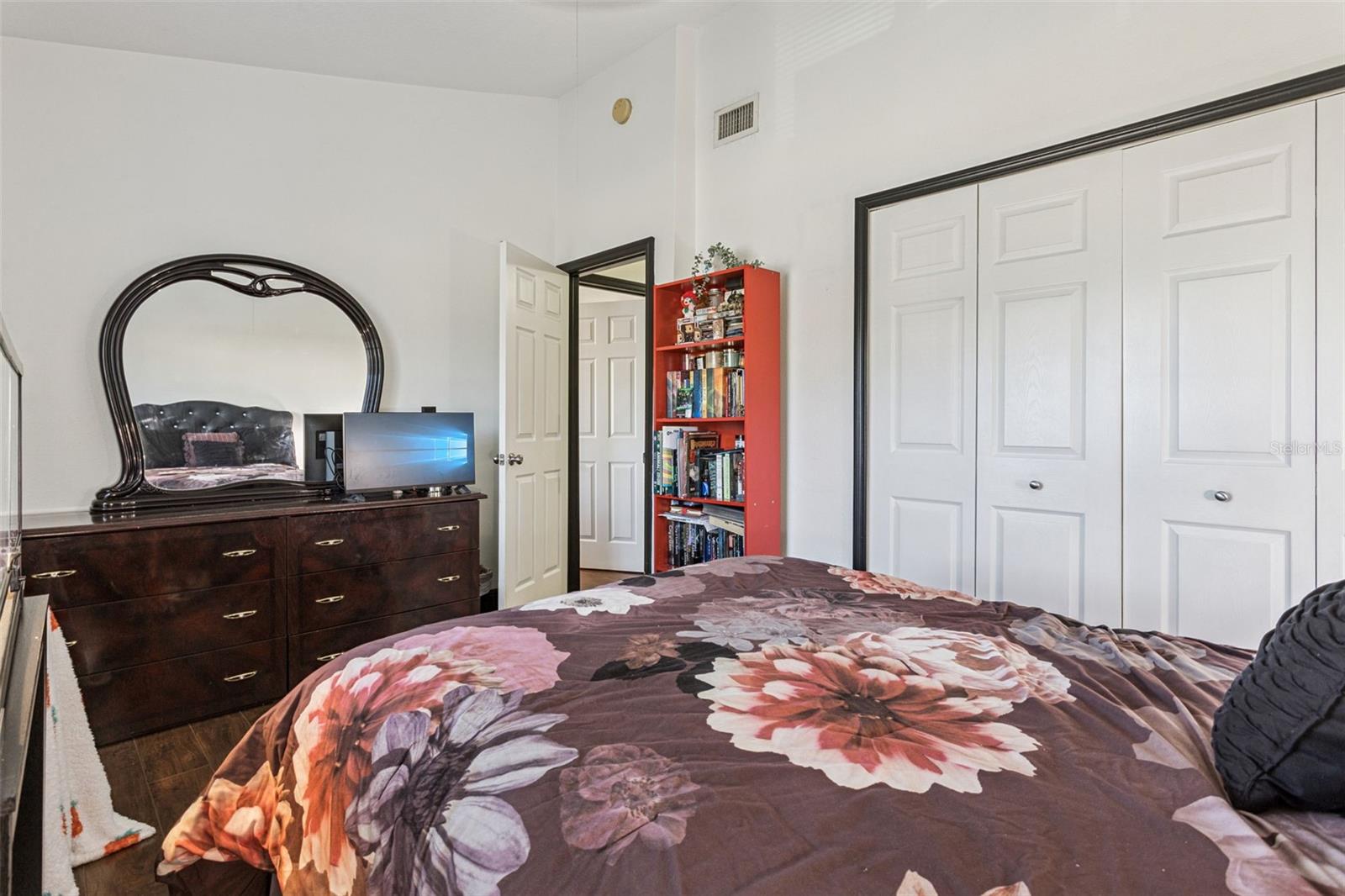 COVE AT PEARL LAKE - Residential