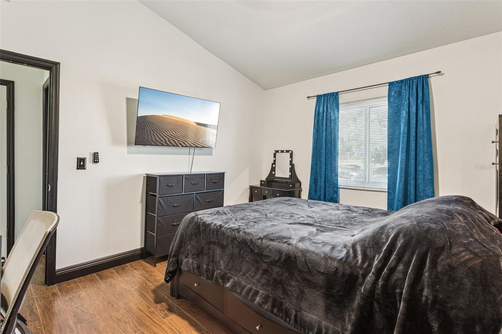 COVE AT PEARL LAKE - Residential