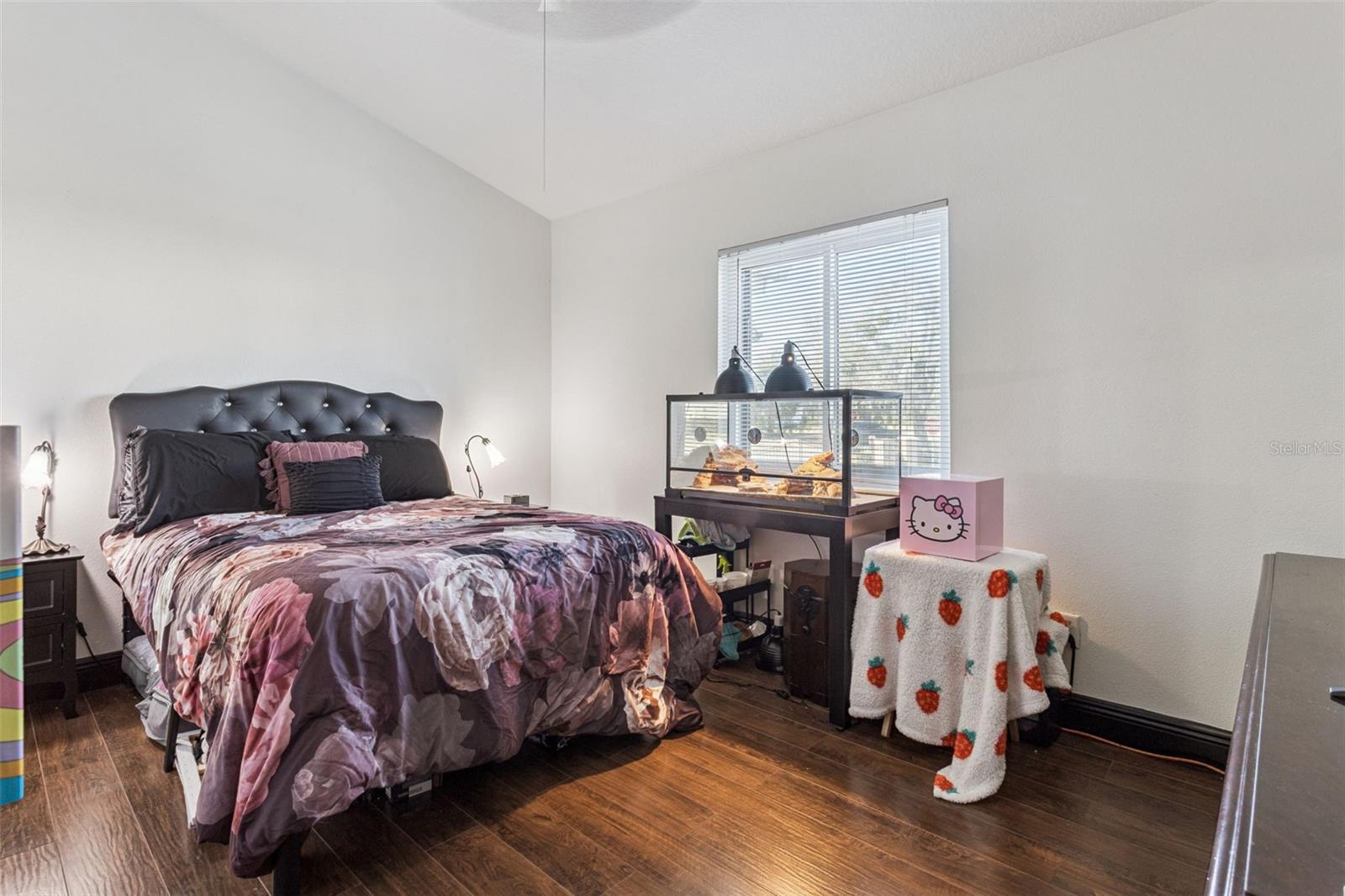 COVE AT PEARL LAKE - Residential