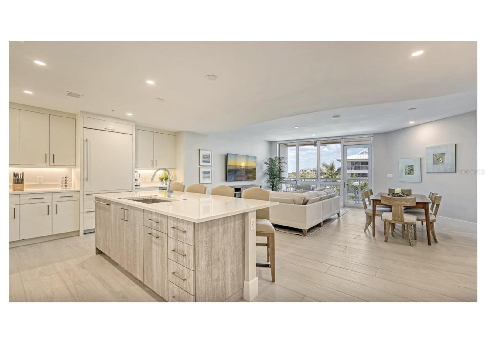 TEN35 SEASIDE - Residential