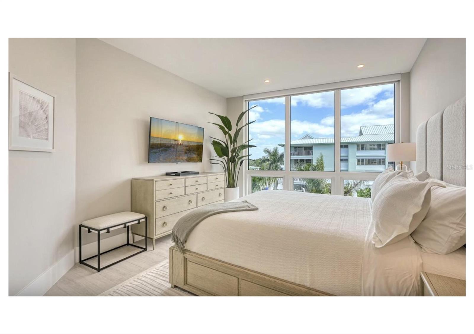 TEN35 SEASIDE - Residential