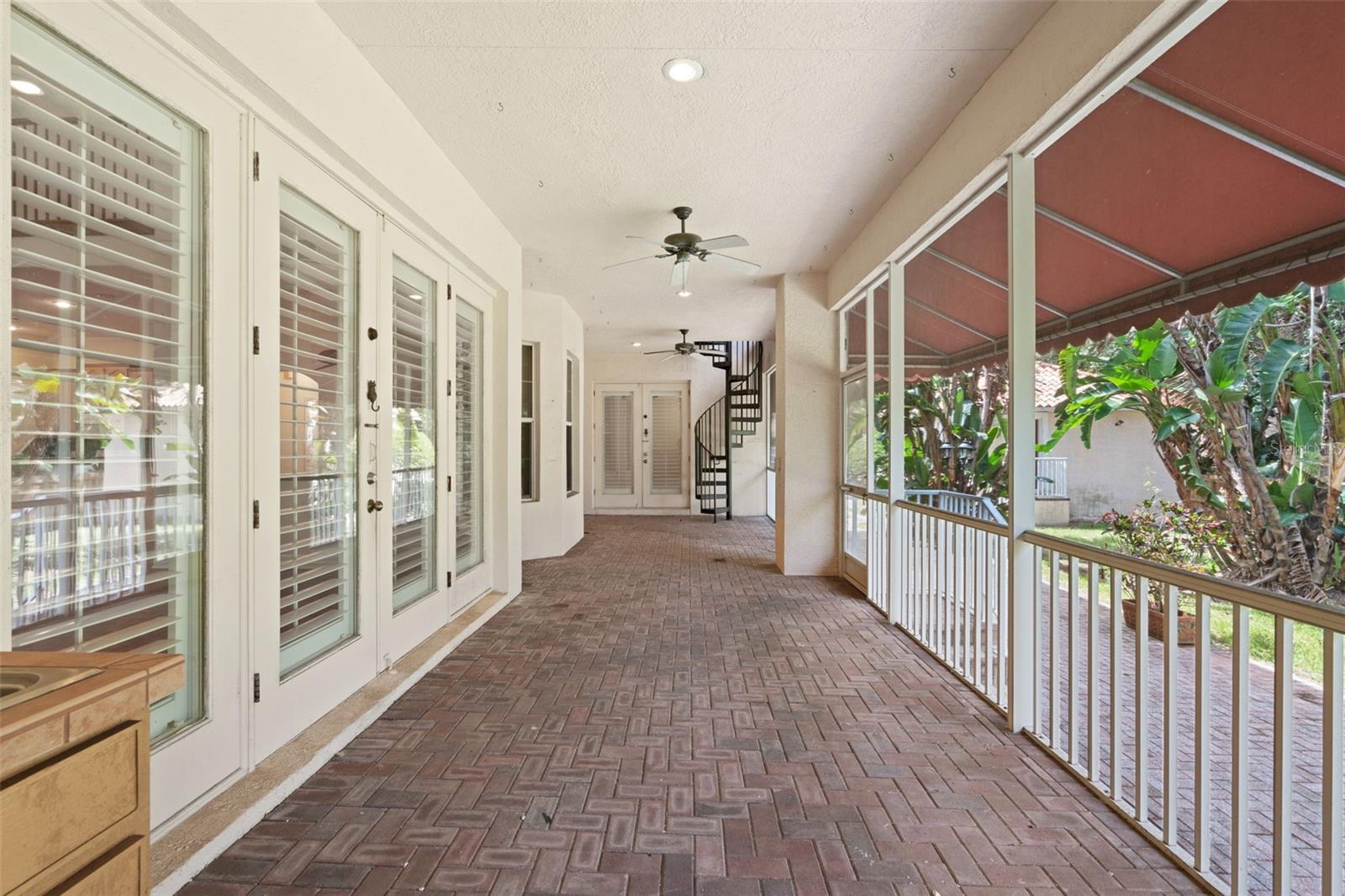 HENDERSON BEACH - Residential