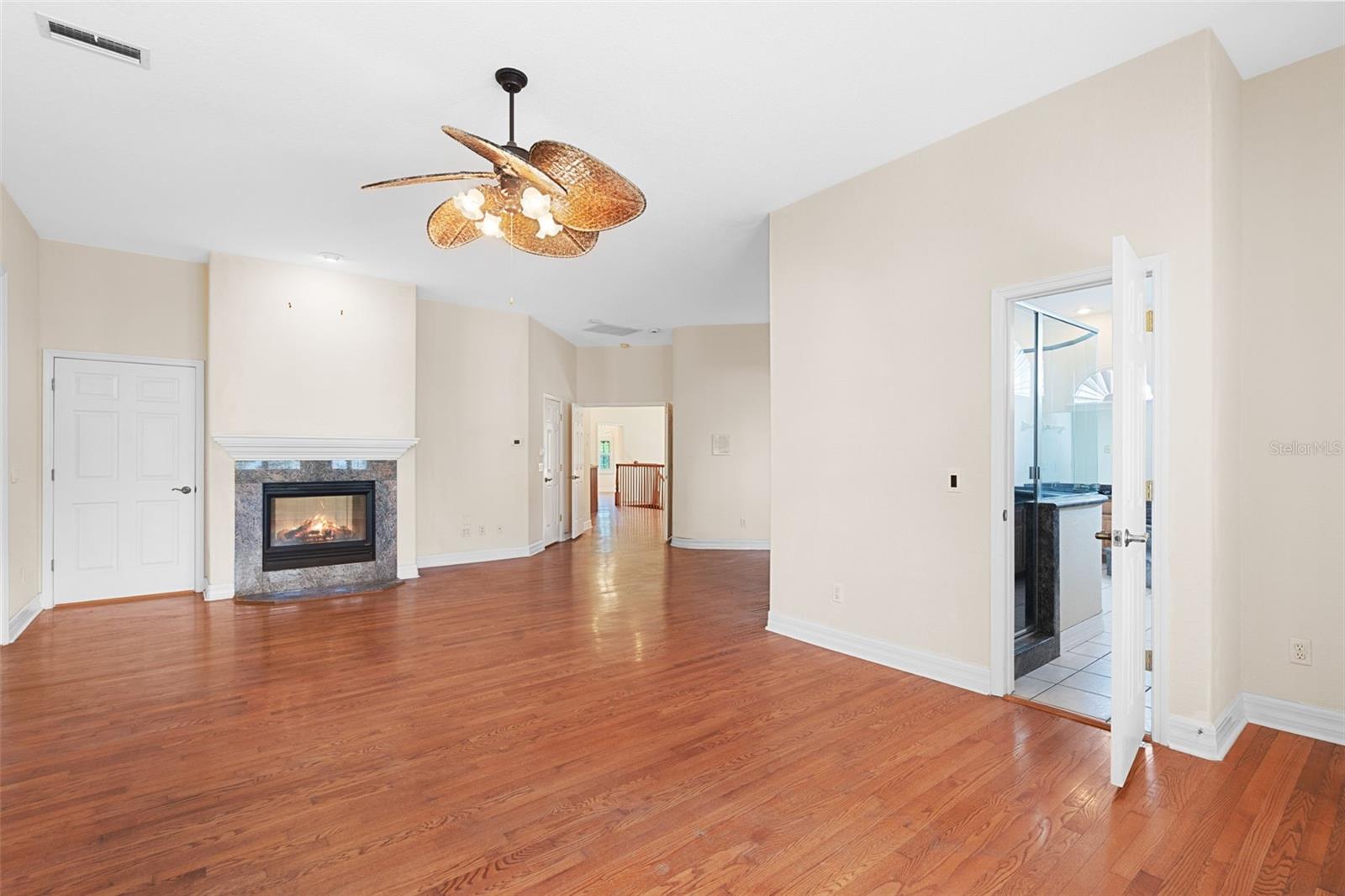 HENDERSON BEACH - Residential