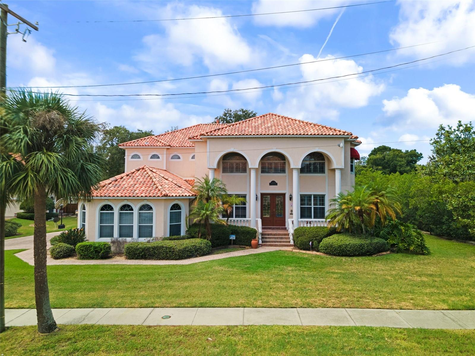 HENDERSON BEACH - Residential