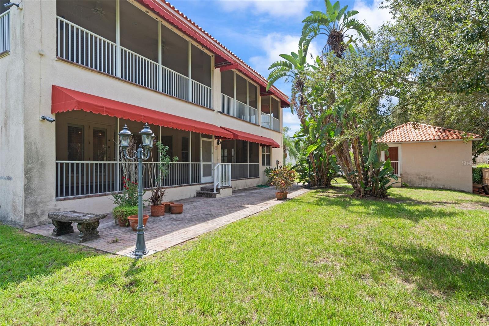 HENDERSON BEACH - Residential