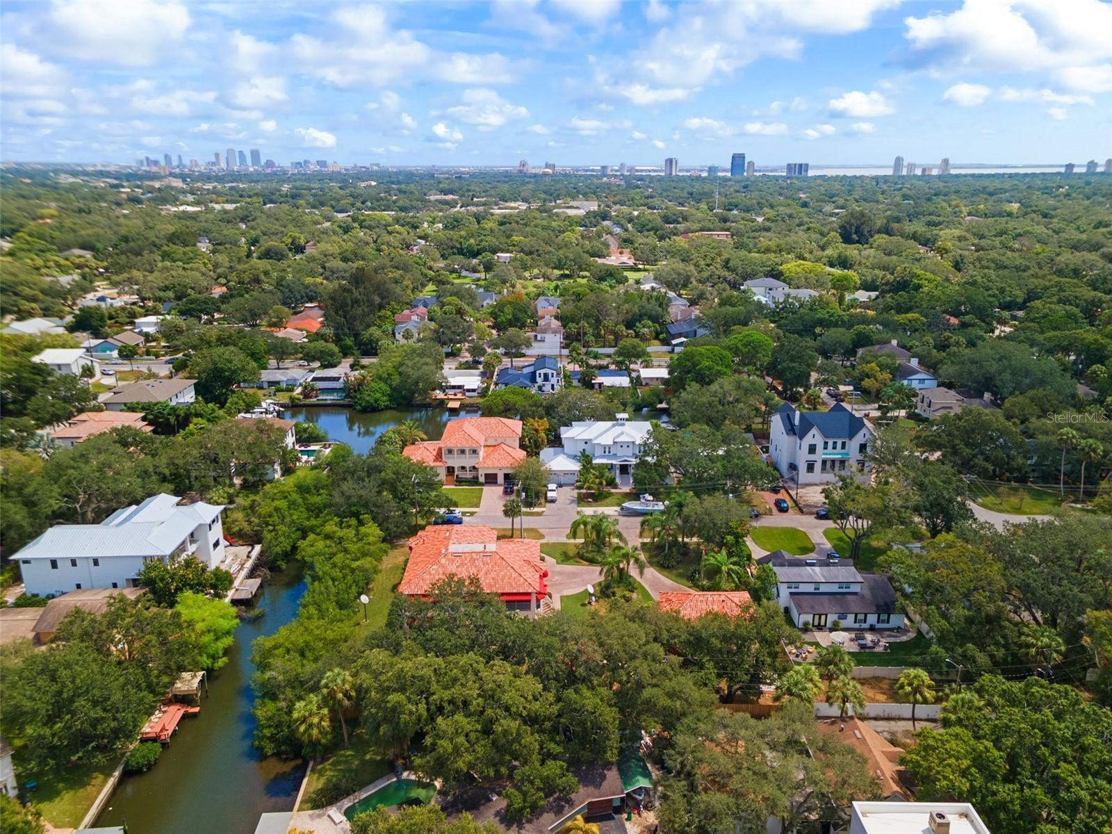 HENDERSON BEACH - Residential
