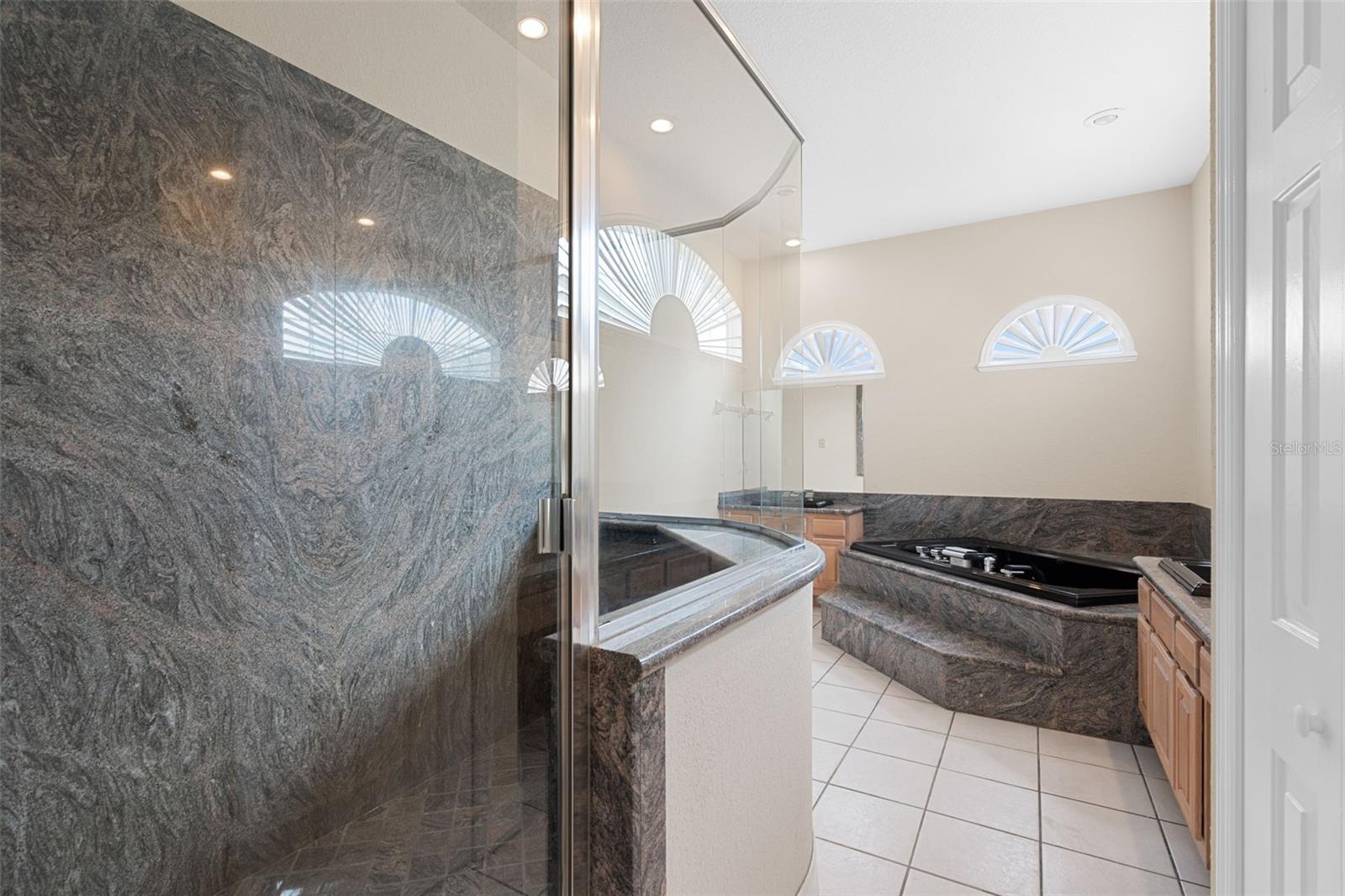 HENDERSON BEACH - Residential