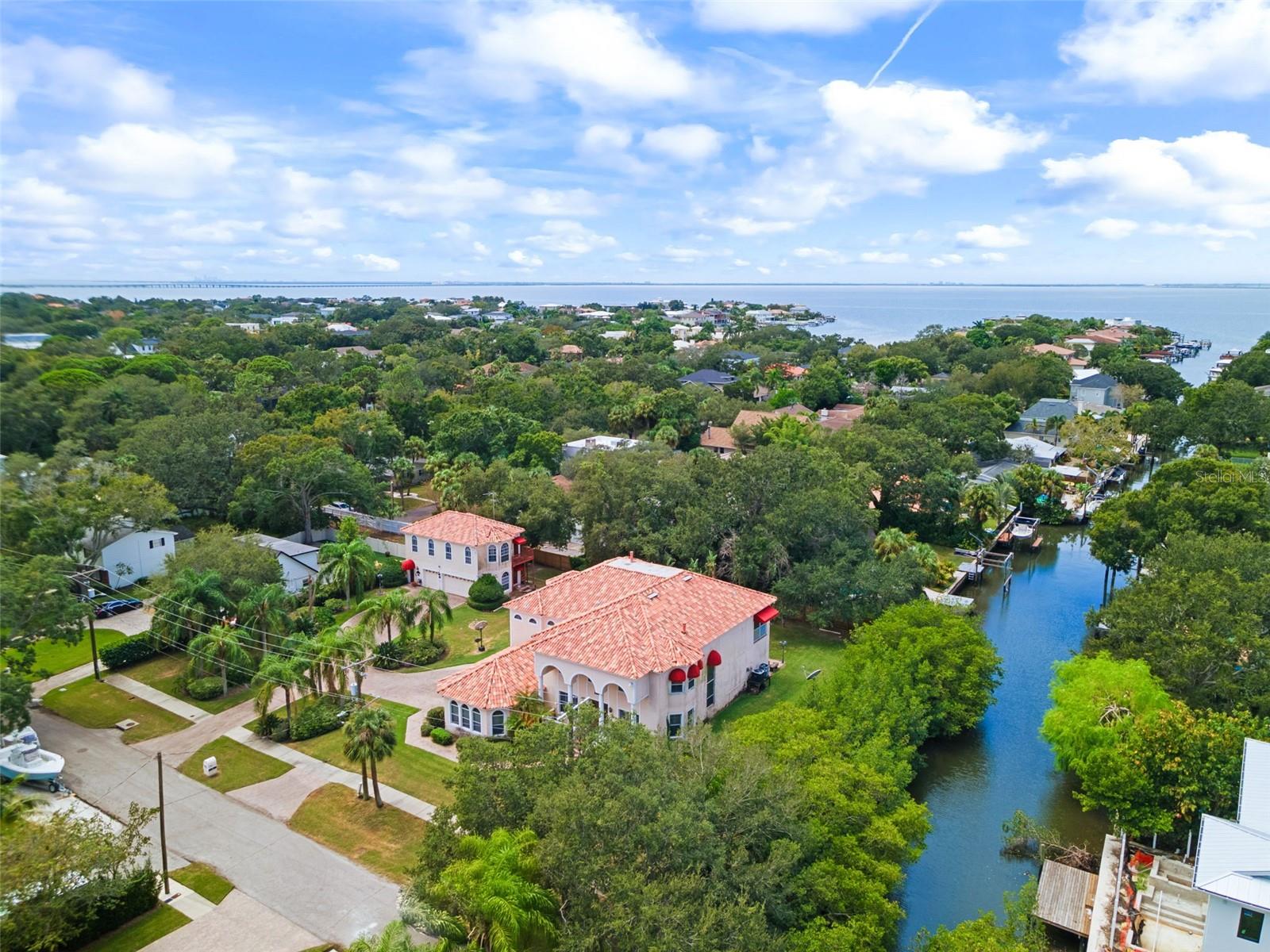 HENDERSON BEACH - Residential