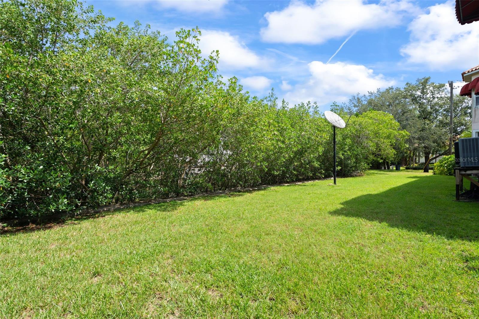 HENDERSON BEACH - Residential