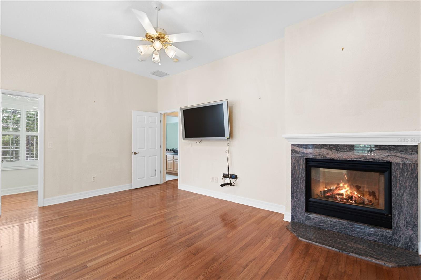 HENDERSON BEACH - Residential