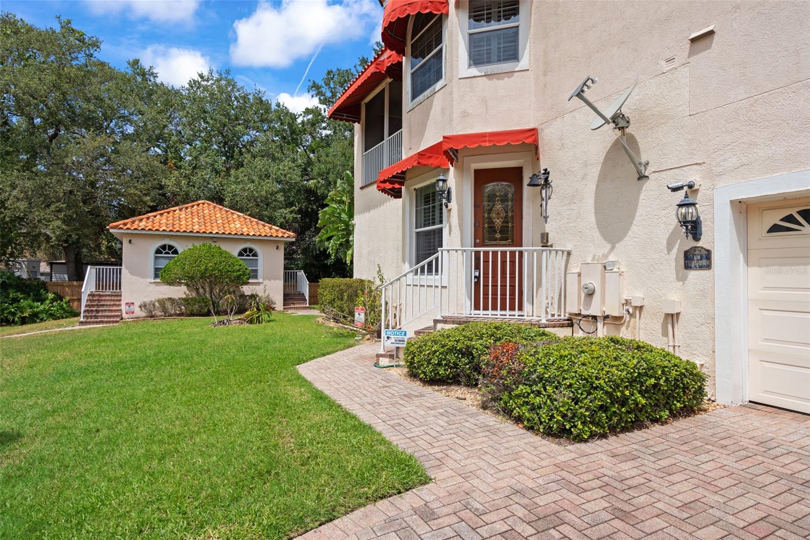 HENDERSON BEACH - Residential