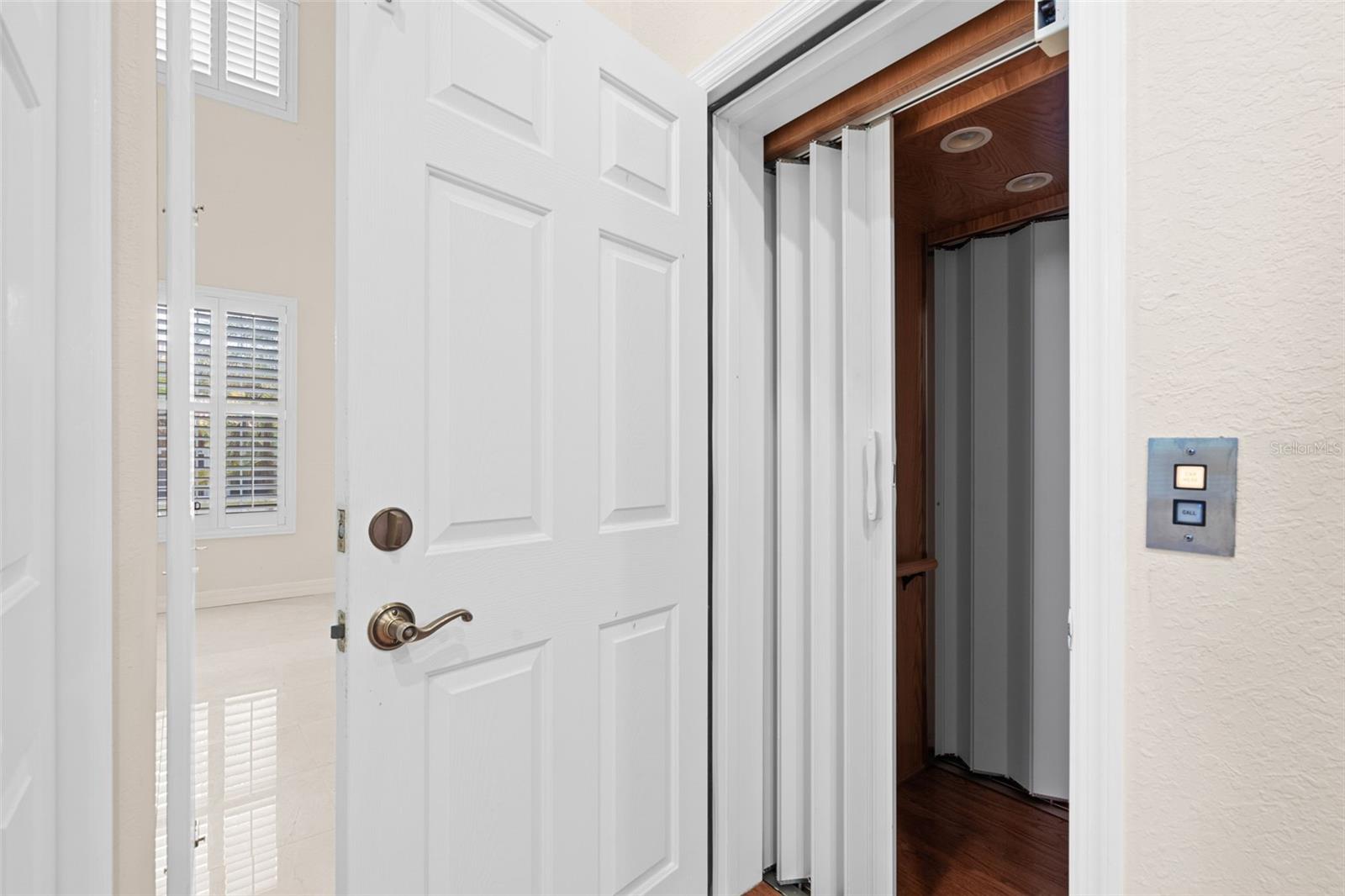 HENDERSON BEACH - Residential