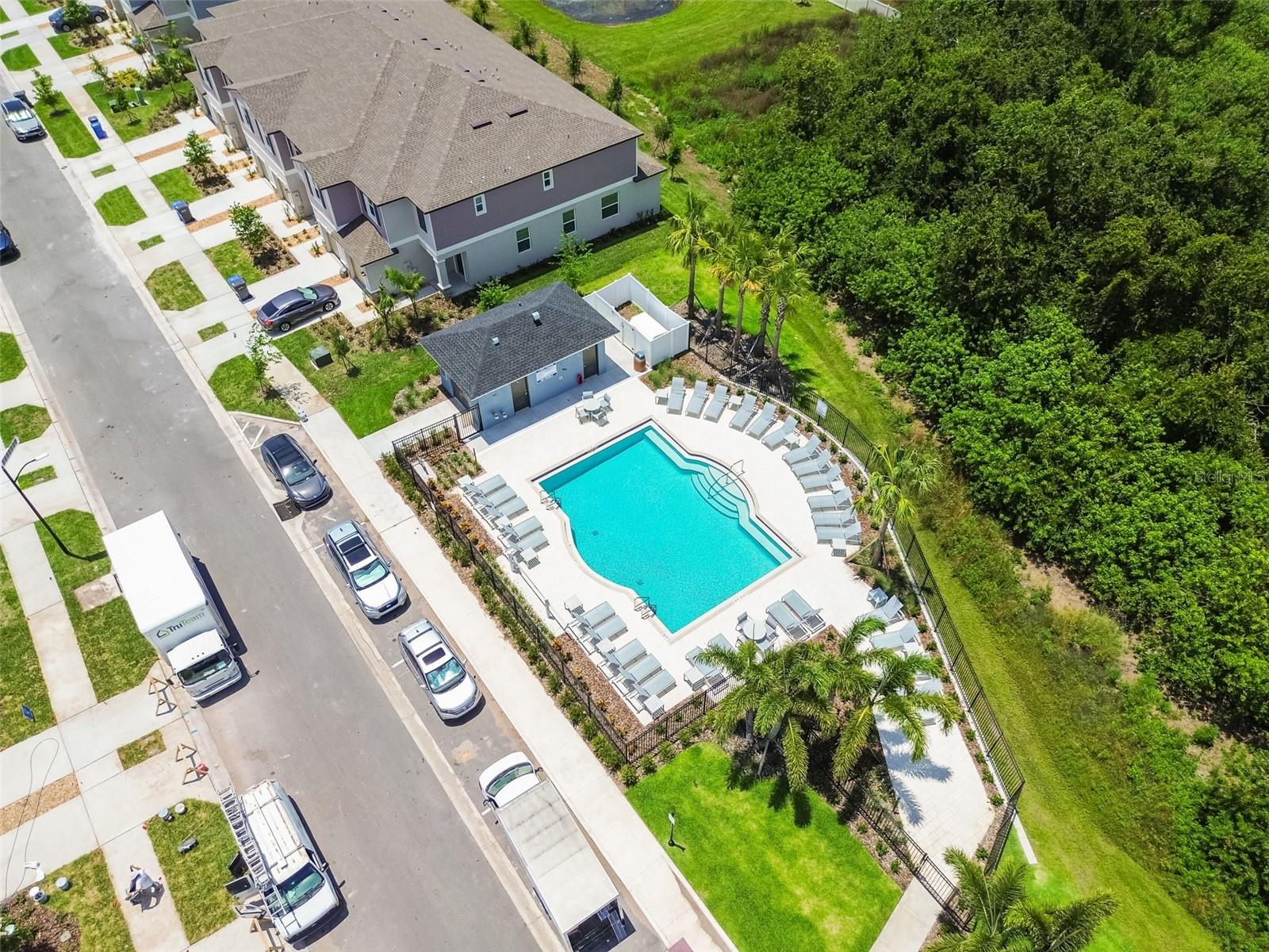 SOUTH SHORE POINTE - Residential