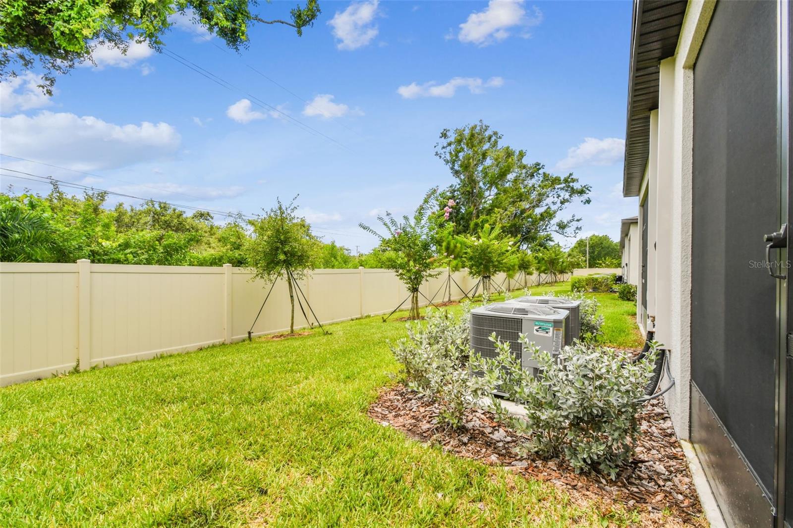 SOUTH SHORE POINTE - Residential