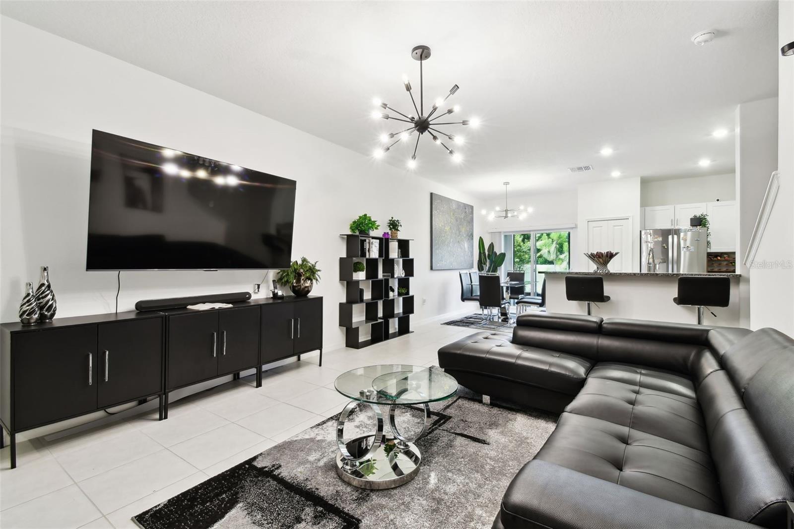 SOUTH SHORE POINTE - Residential