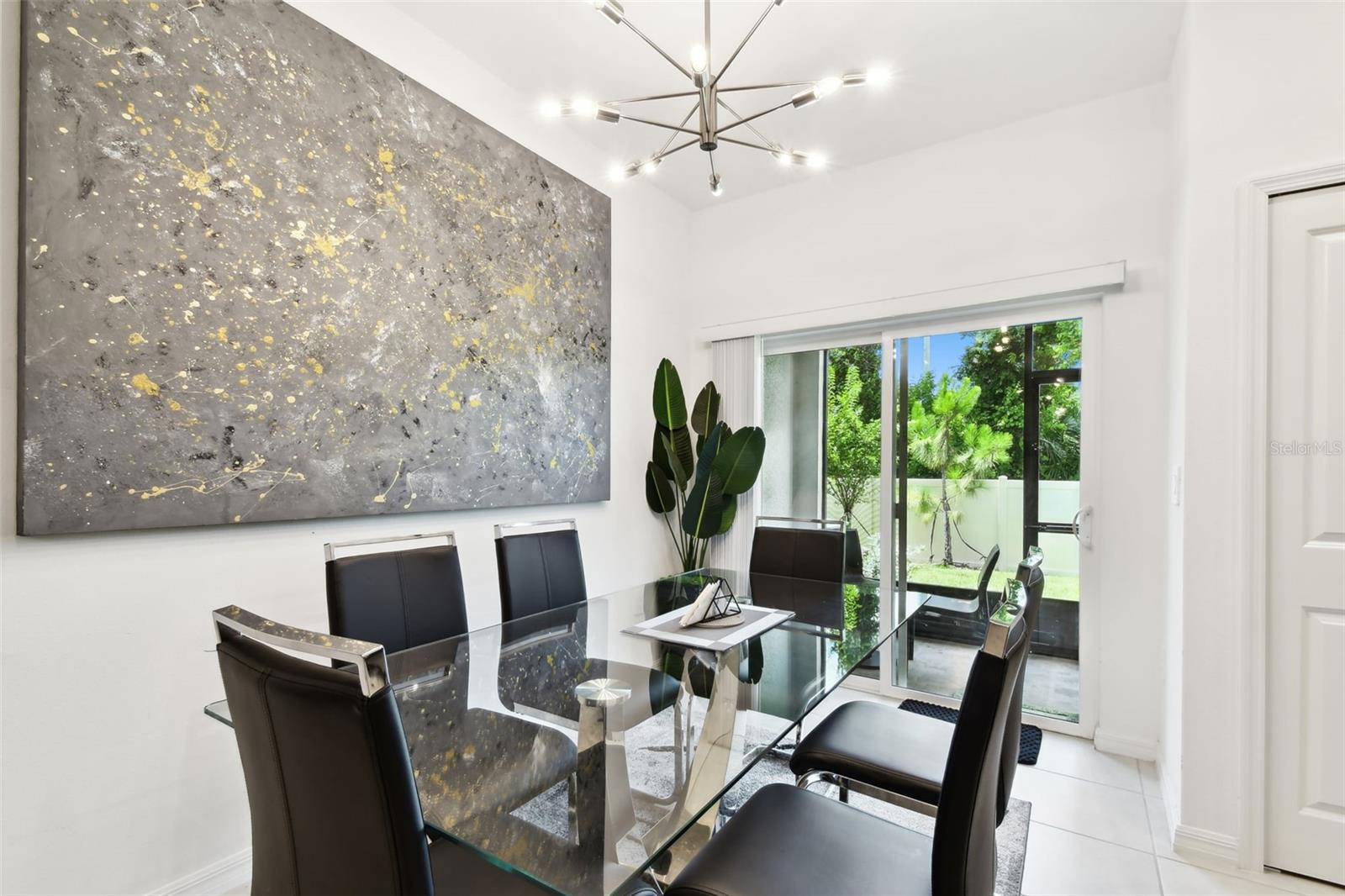 SOUTH SHORE POINTE - Residential