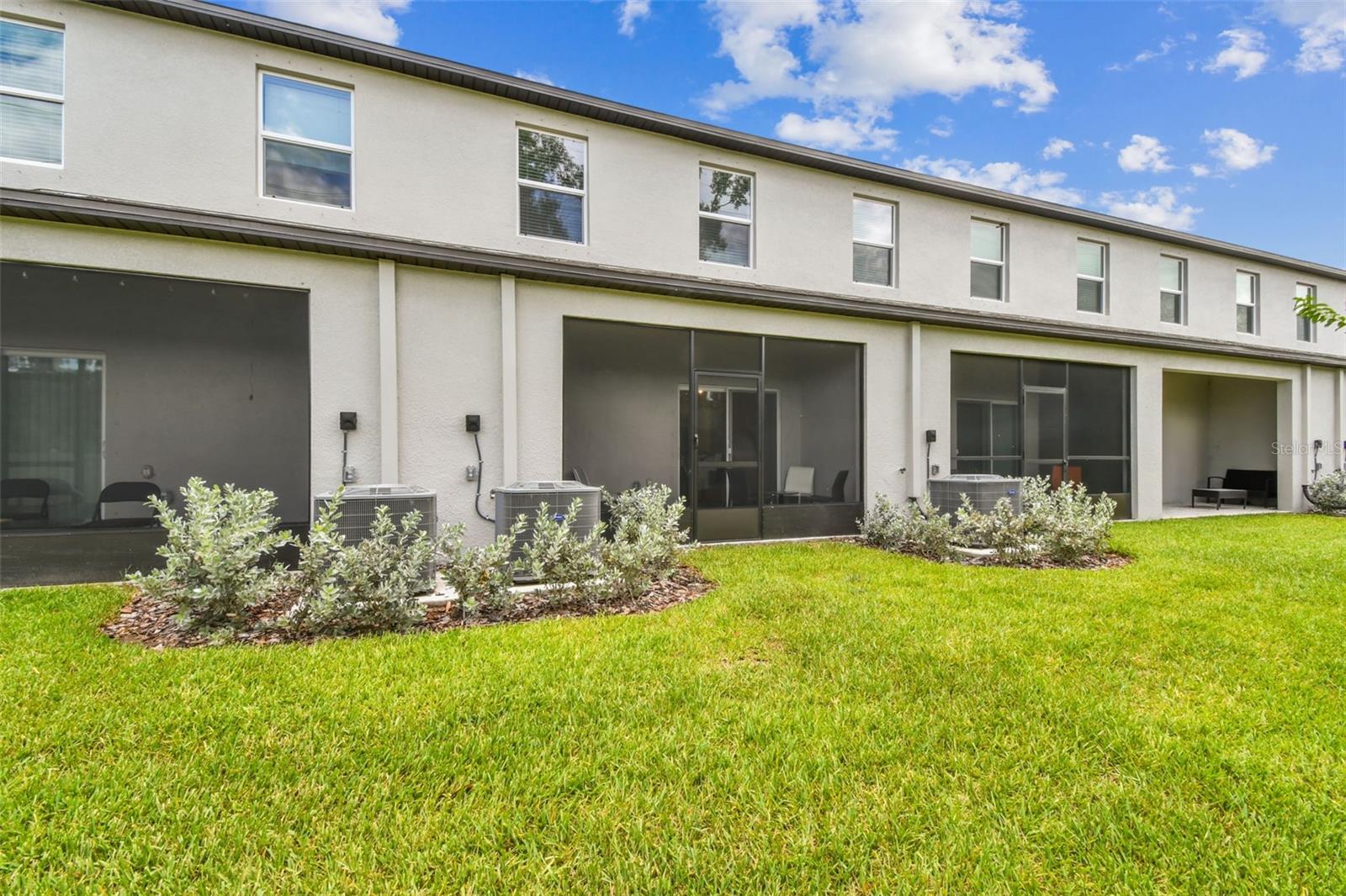 SOUTH SHORE POINTE - Residential