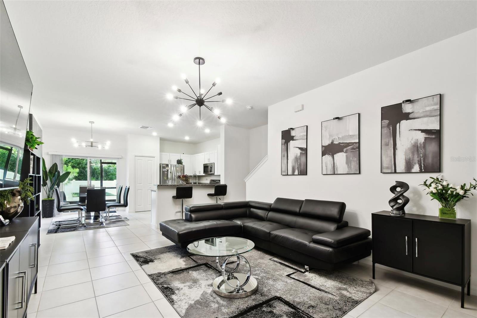 SOUTH SHORE POINTE - Residential