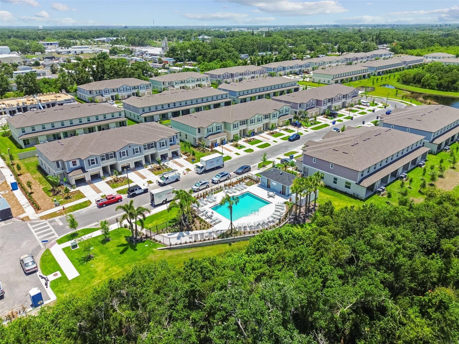 SOUTH SHORE POINTE - Residential