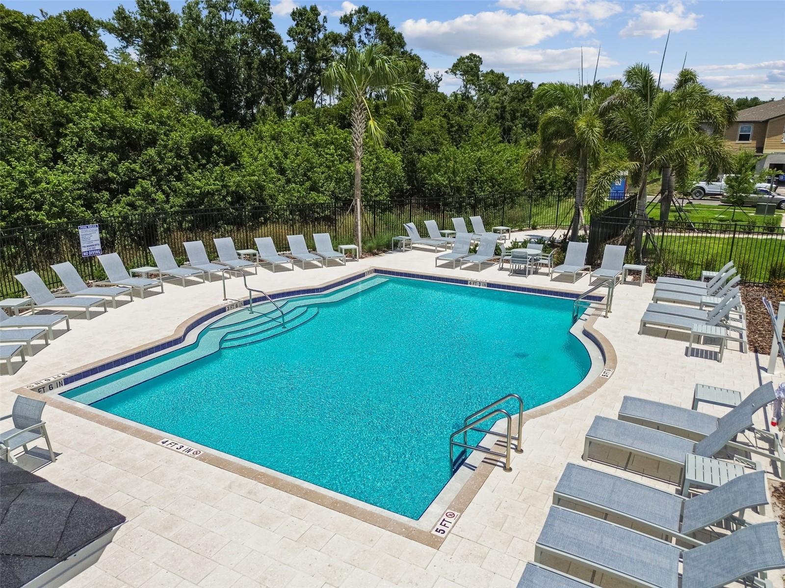 SOUTH SHORE POINTE - Residential