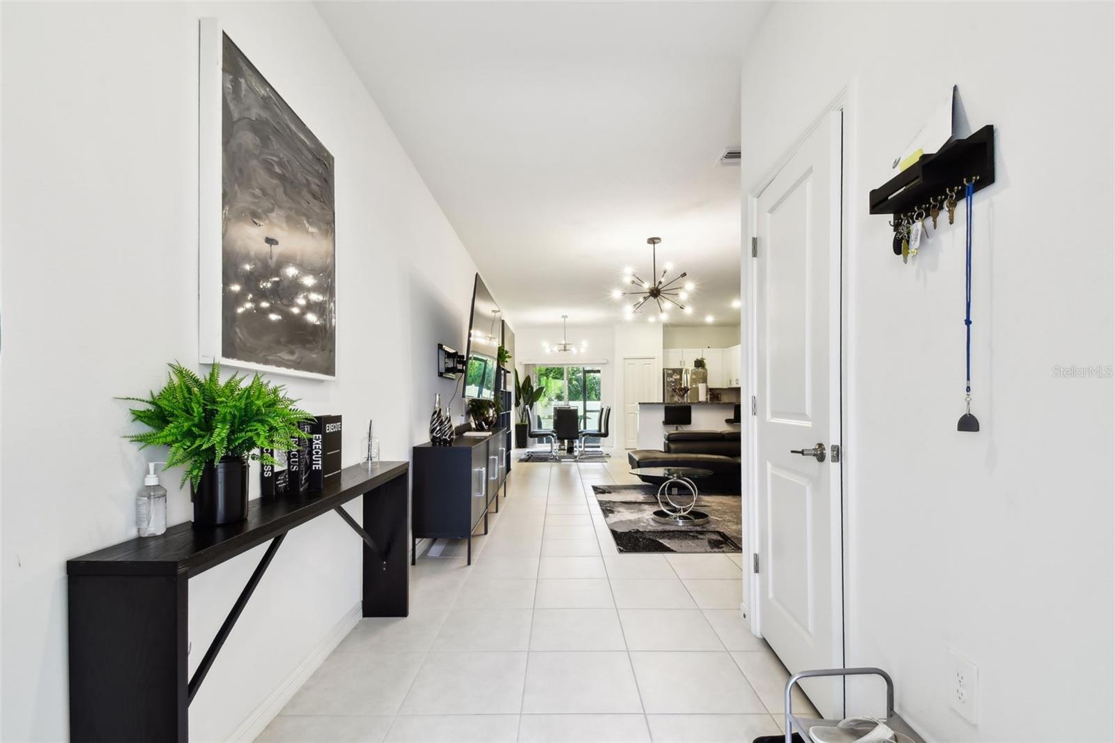 SOUTH SHORE POINTE - Residential