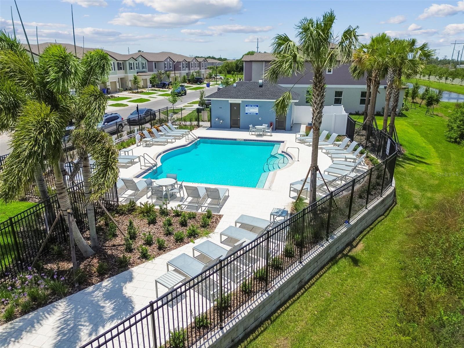 SOUTH SHORE POINTE - Residential