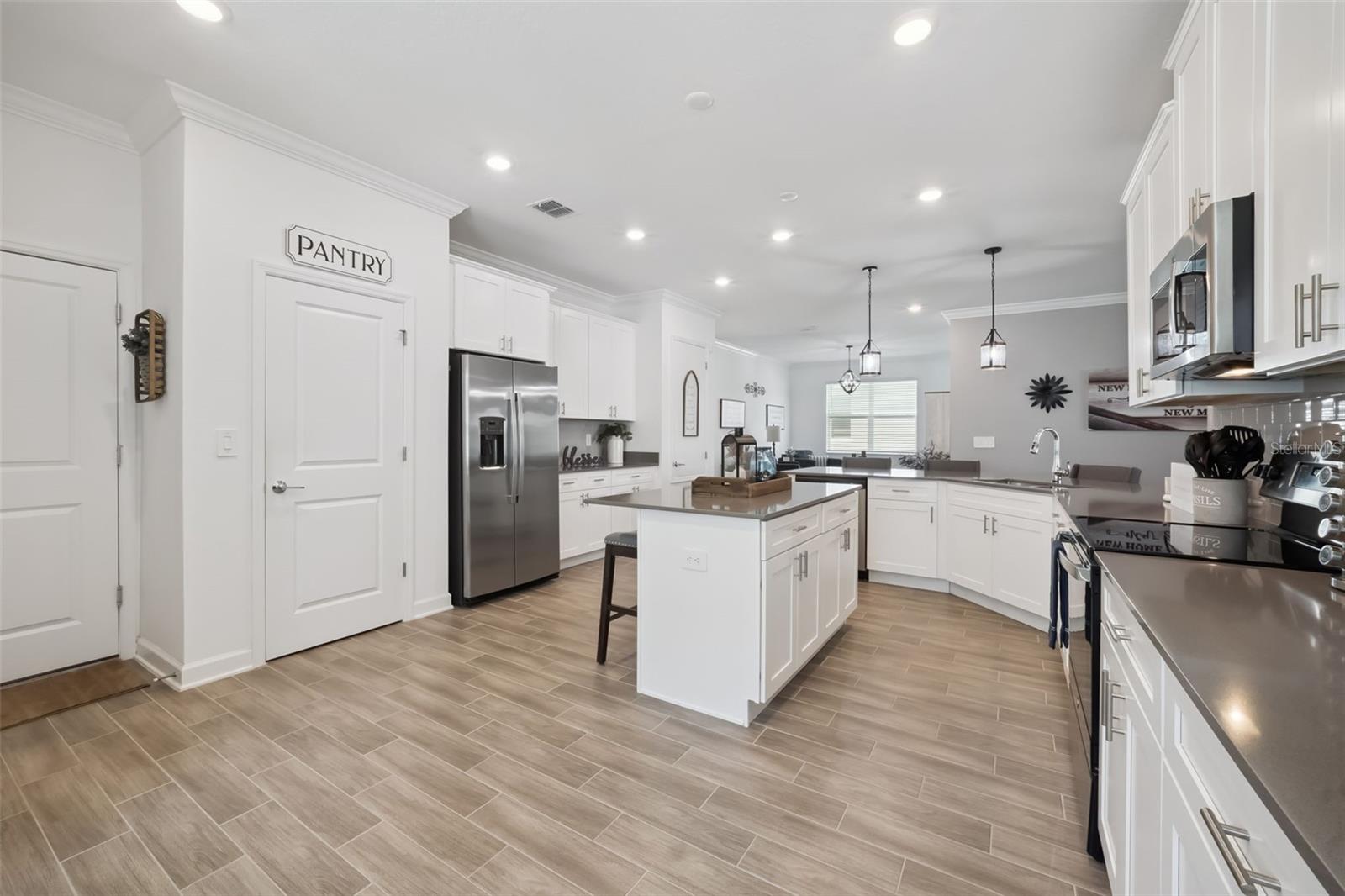 TRINITY LAKES PH 1 & 2 - Residential