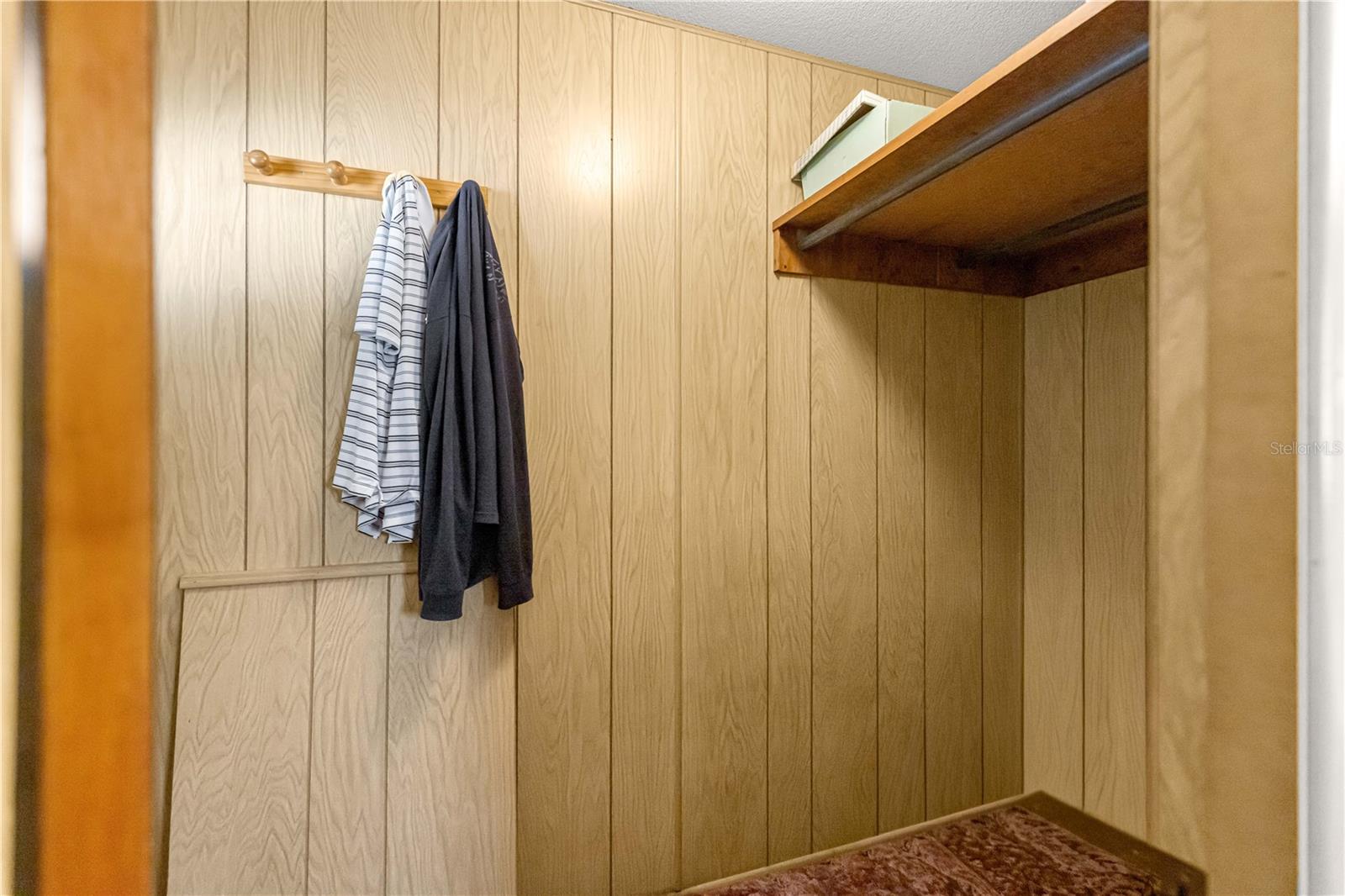 HICKORY HILLS - Residential