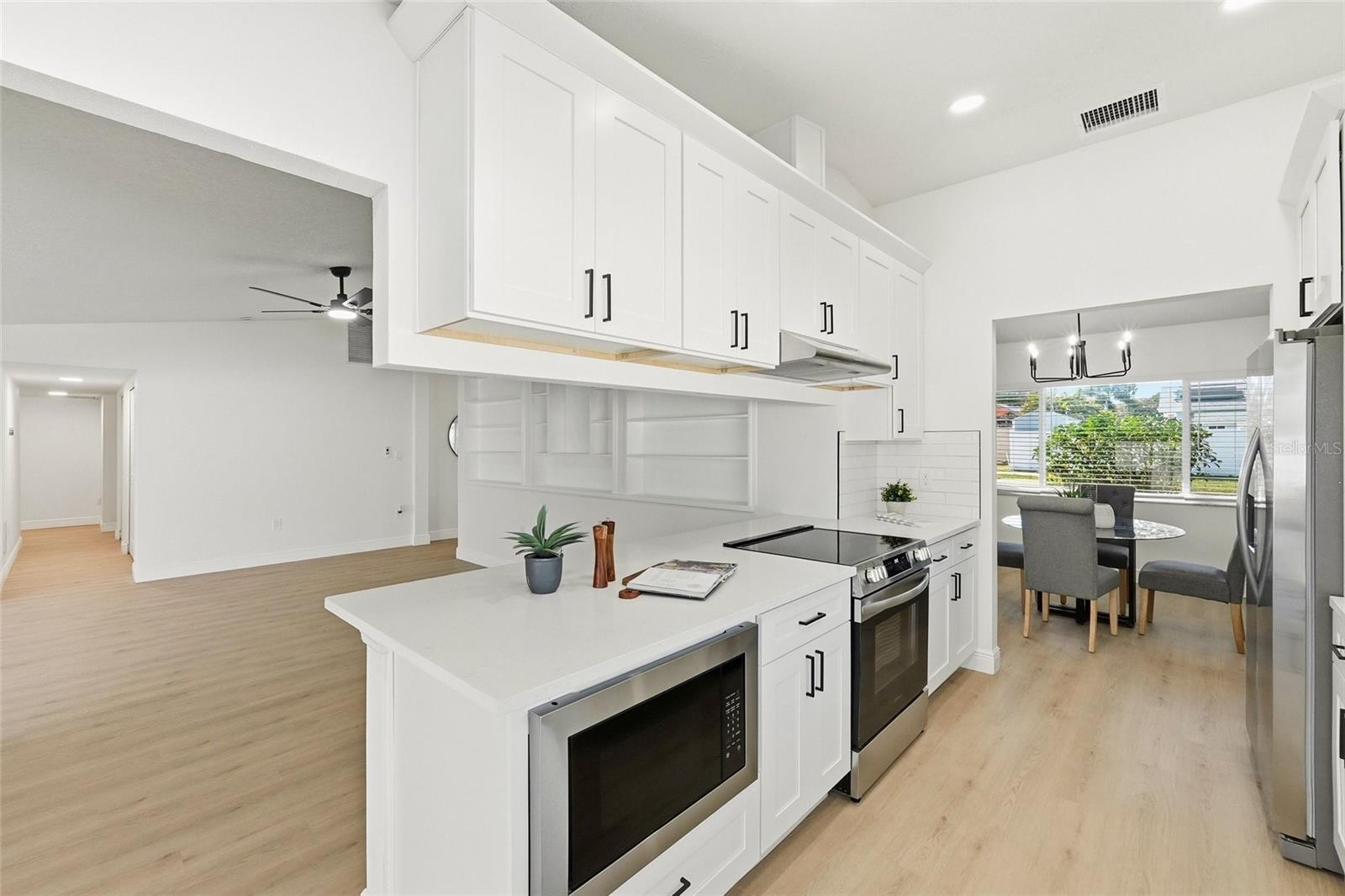 SEMINOLE GROVE ESTATES EAST ADD - Residential