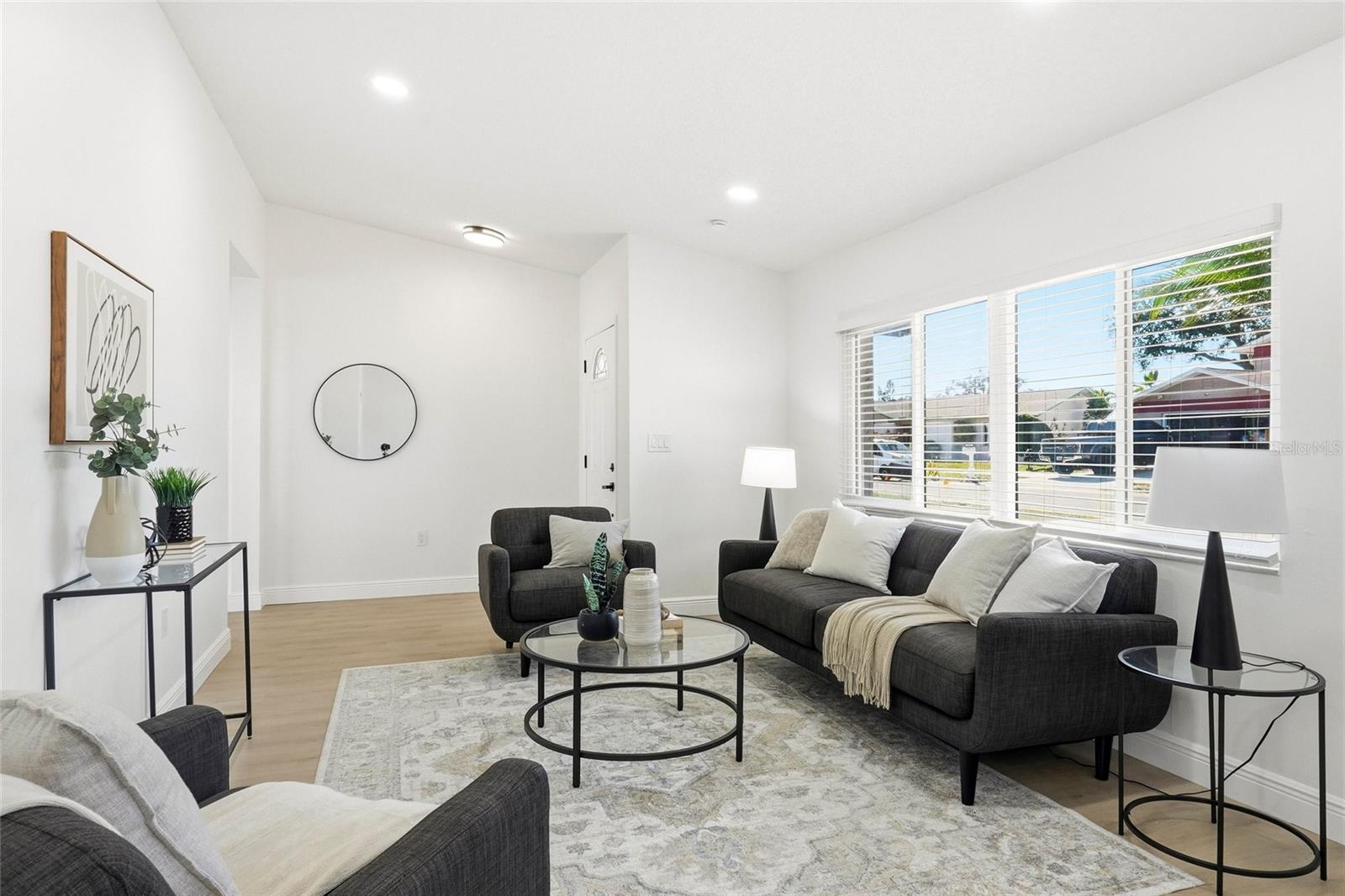 SEMINOLE GROVE ESTATES EAST ADD - Residential