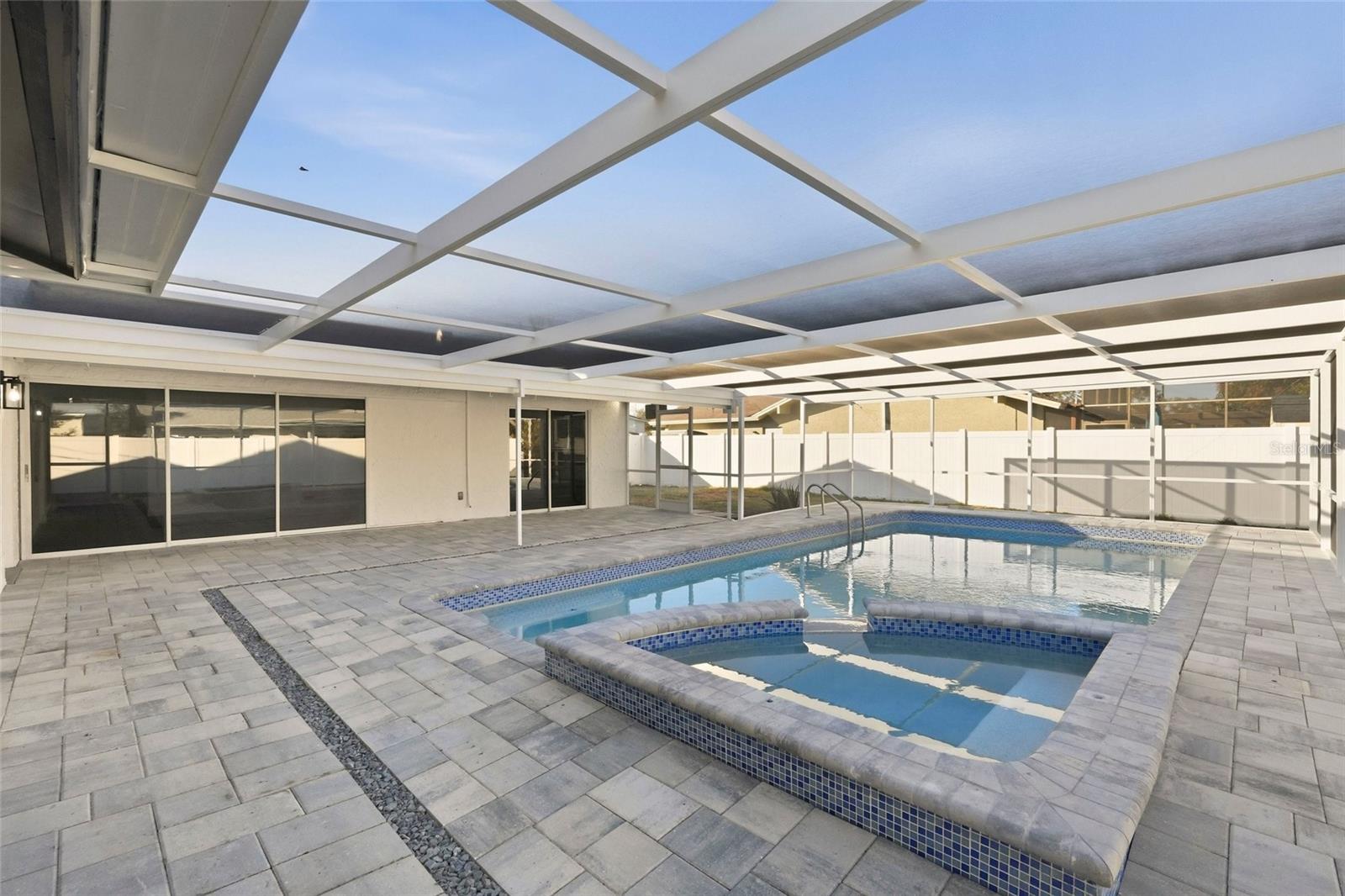 SEMINOLE GROVE ESTATES EAST ADD - Residential