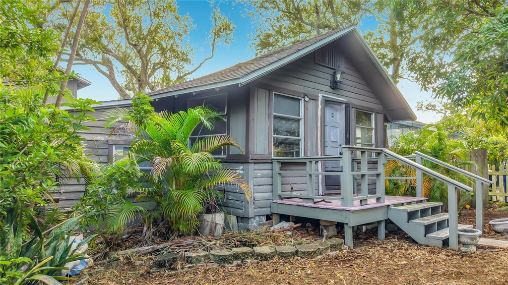 Photo of 4519 Haines Road N, St Petersburg, FL 33714 (MLS # O6444360)