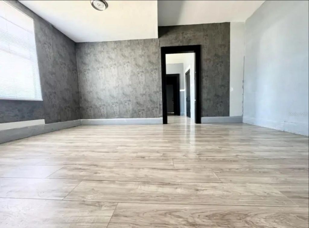 Photo of Lakeland, FL 33815 (MLS # L4958147)