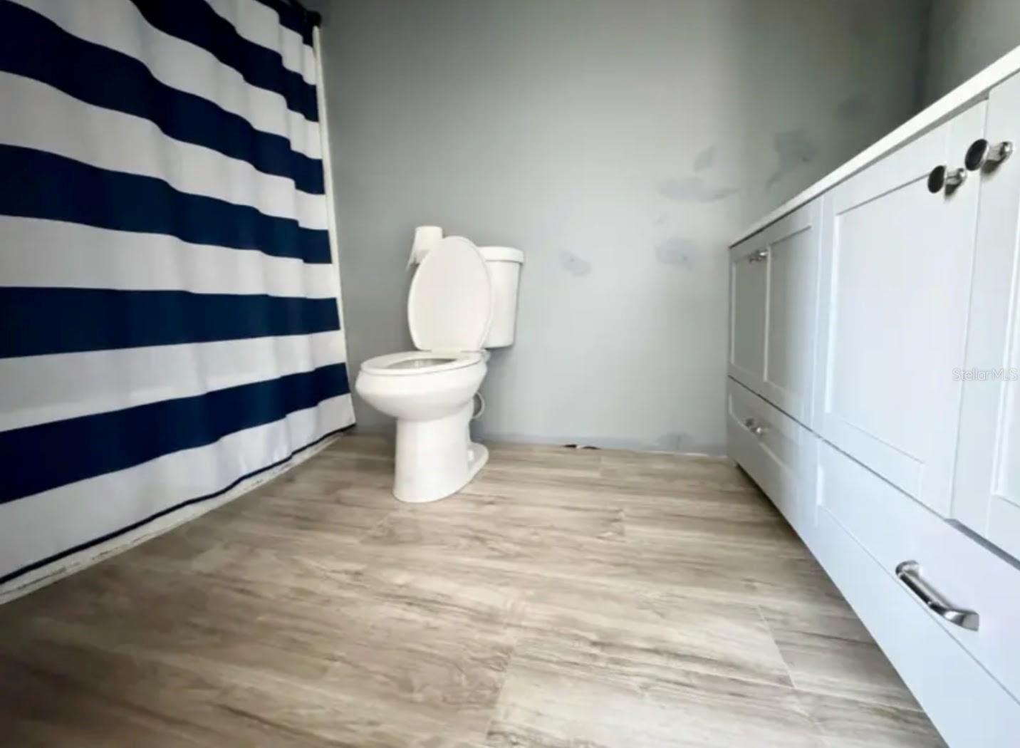 LAKE BEULAH HEIGHTS DIV 01 - Residential Lease