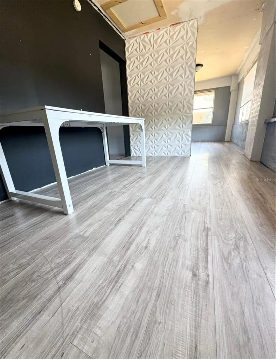 LAKE BEULAH HEIGHTS DIV 01 - Residential Lease