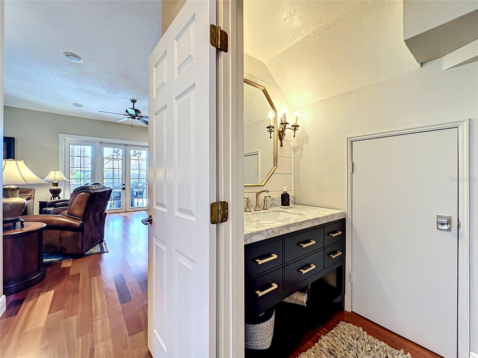KINGS COVE - Residential
