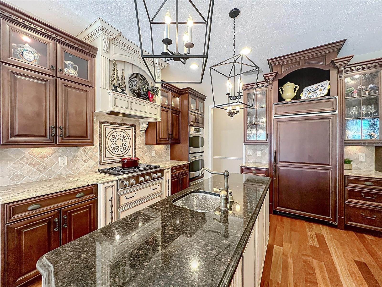 KINGS COVE - Residential