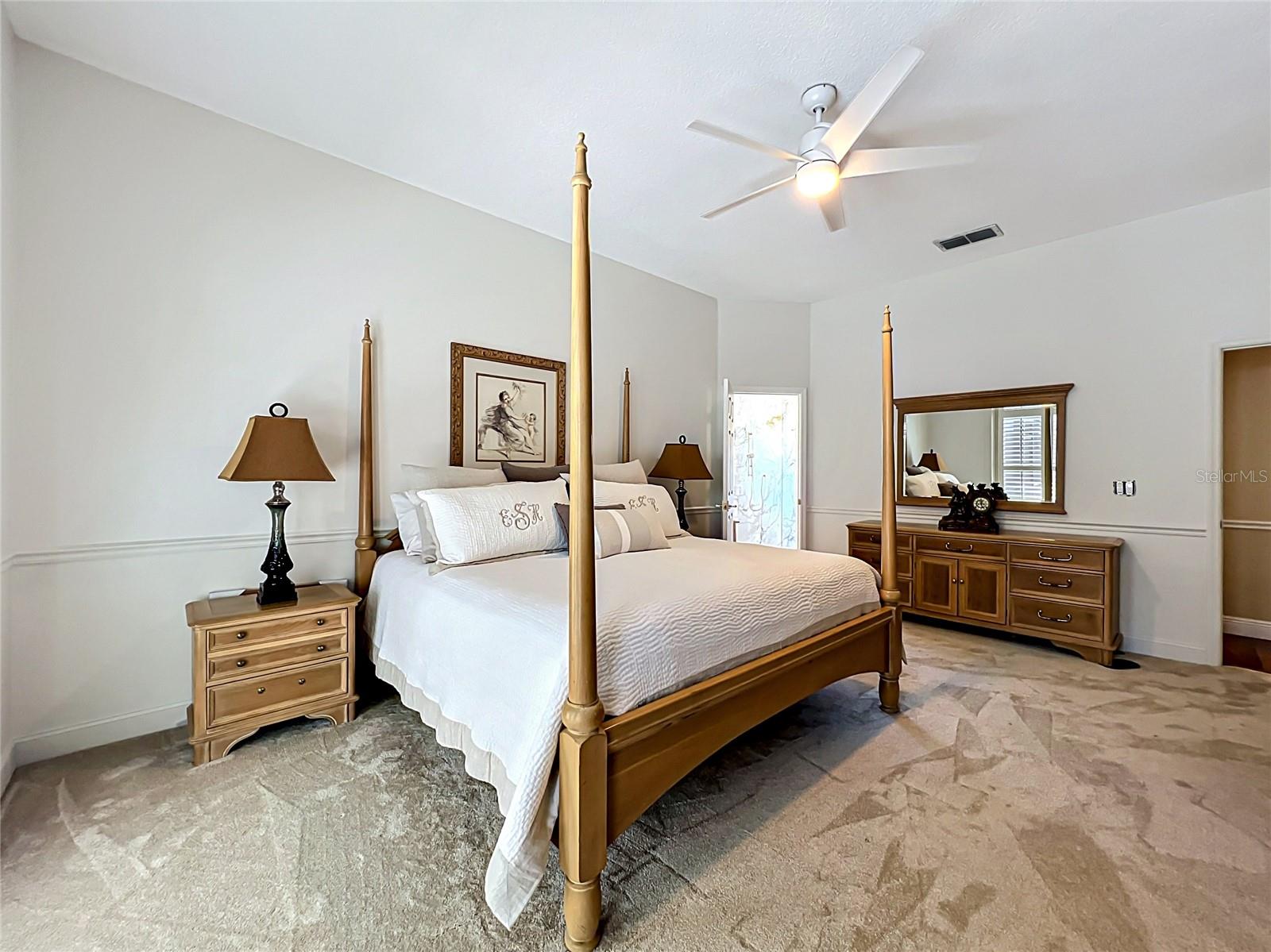 KINGS COVE - Residential