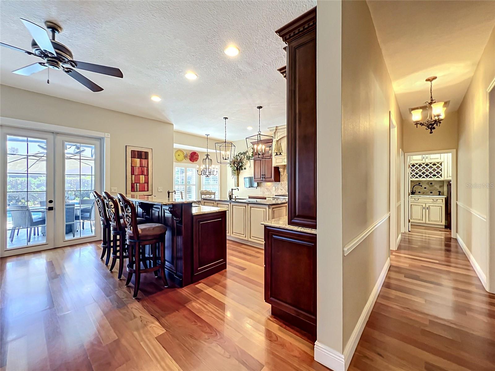 KINGS COVE - Residential