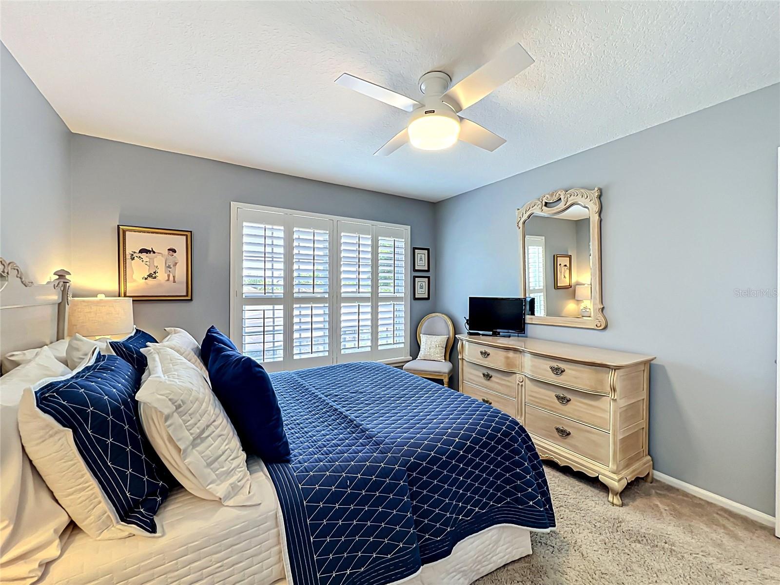 KINGS COVE - Residential