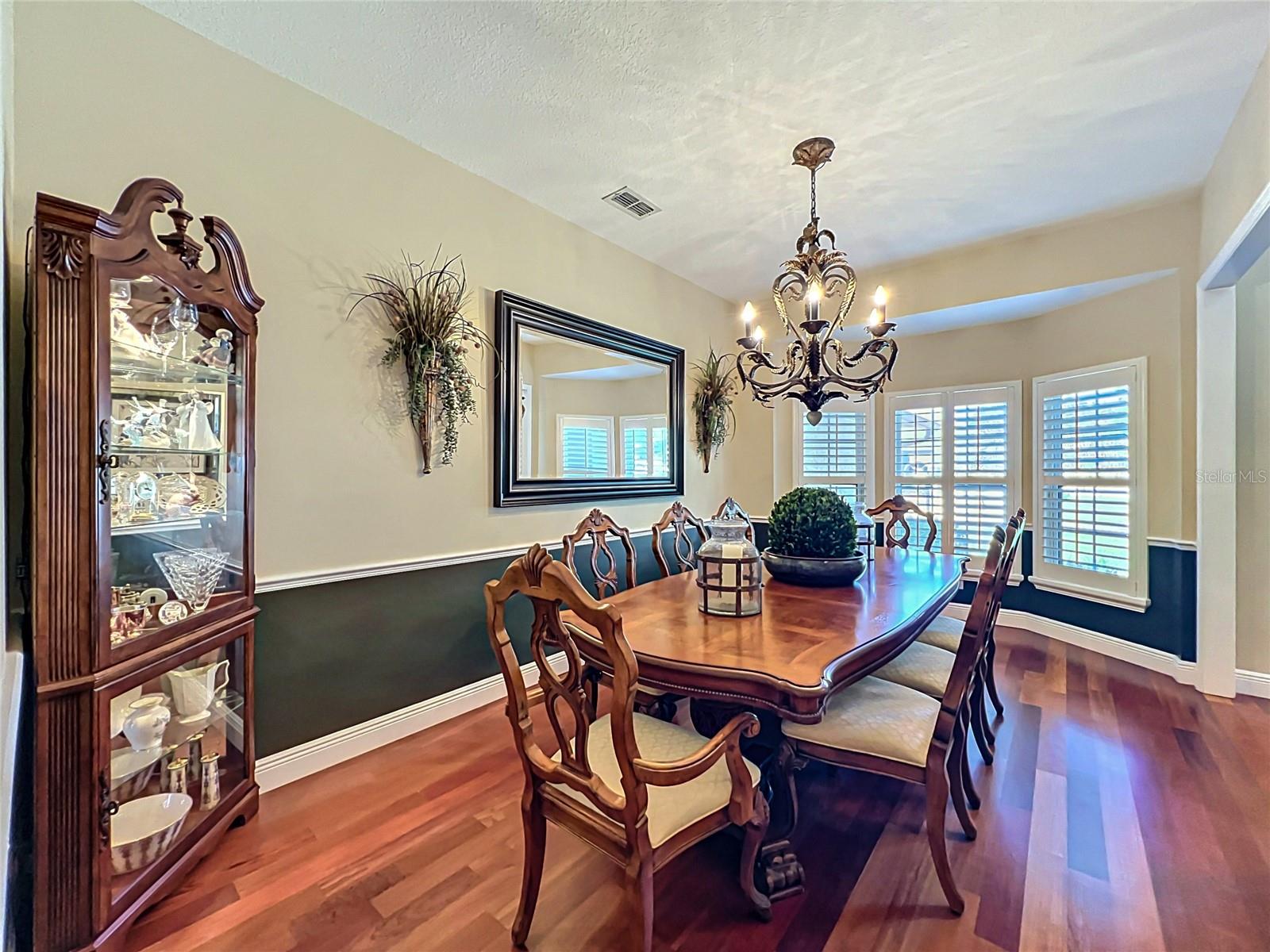 KINGS COVE - Residential